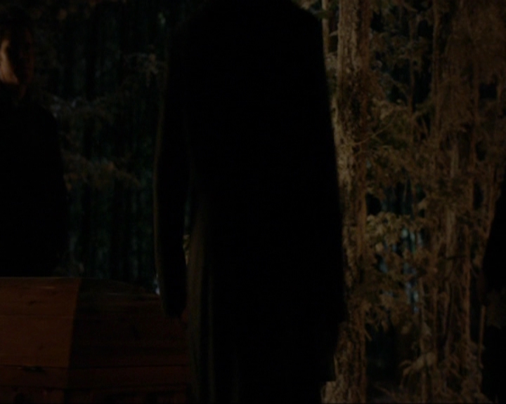 VampireDiariesWorld-dot-nl_7x09ColdAsIs0139.jpg