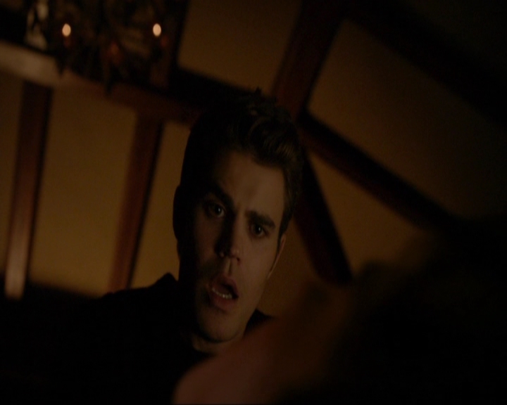 VampireDiariesWorld-dot-nl_7x09ColdAsIs2039.jpg
