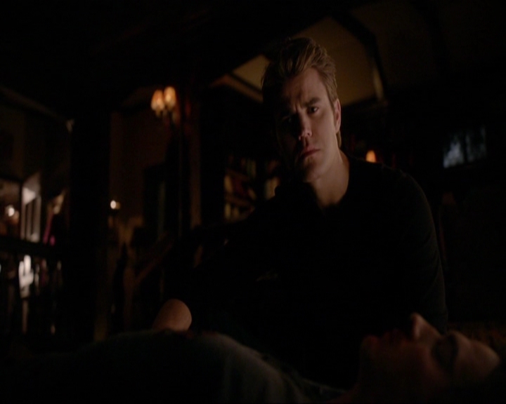 VampireDiariesWorld-dot-nl_7x09ColdAsIs2084.jpg