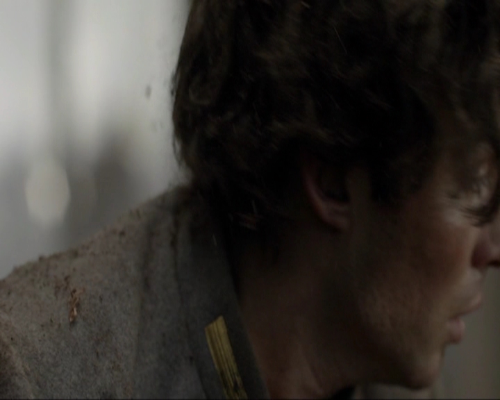 VampireDiariesWorld-dot-nl_7x09ColdAsIs2184.jpg