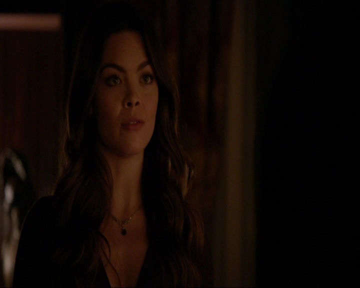 VampireDiariesWorld-dot-nl_7x09ColdAsIs2216.jpg