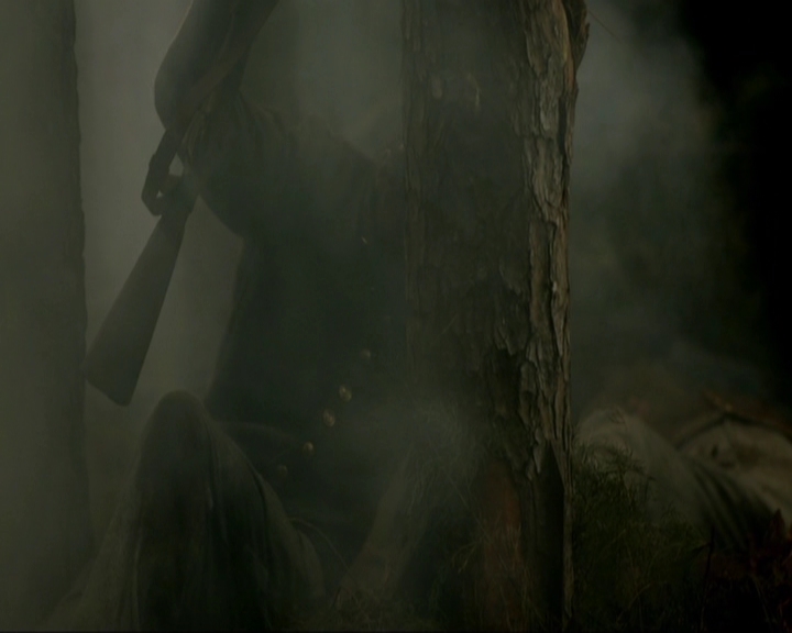 VampireDiariesWorld-dot-nl_7x10HellIsOtherPeople0009.jpg