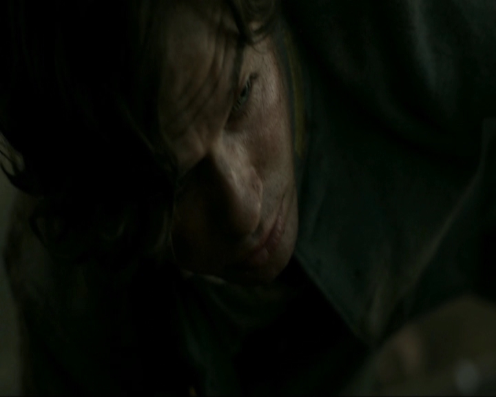 VampireDiariesWorld-dot-nl_7x10HellIsOtherPeople0014.jpg