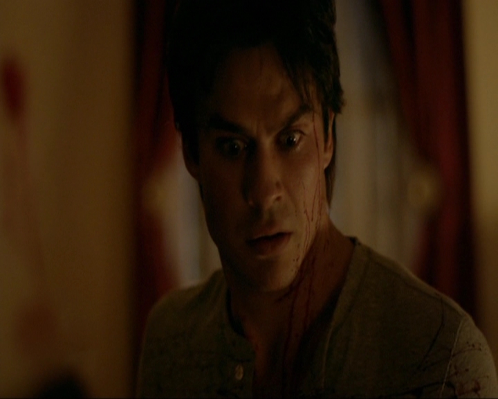VampireDiariesWorld-dot-nl_7x10HellIsOtherPeople2227.jpg