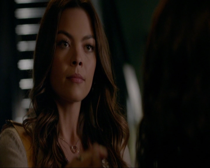 VampireDiariesWorld-dot-nl_7x11ThingsWeLostInTheFire1054.jpg VampireDiariesWorld-dot-nl_7x11ThingsWeLostInTheFire1054.jpg