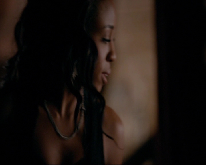 VampireDiariesWorld-dot-nl_7x14MoonlightOnTheBayou0024.jpg VampireDiariesWorld-dot-nl_7x14MoonlightOnTheBayou0024.jpg