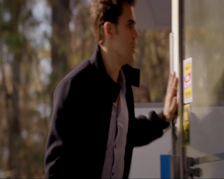 VampireDiariesWorld-dot-nl_7x14MoonlightOnTheBayou0110.jpg VampireDiariesWorld-dot-nl_7x14MoonlightOnTheBayou0110.jpg