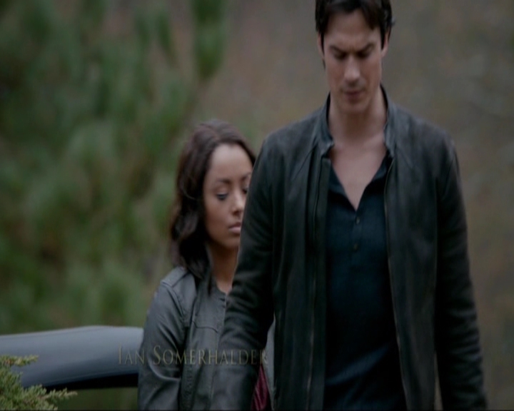 VampireDiariesWorld-dot-nl_7x14MoonlightOnTheBayou0144.jpg VampireDiariesWorld-dot-nl_7x14MoonlightOnTheBayou0144.jpg