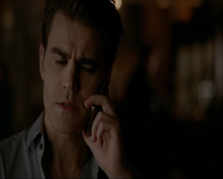 VampireDiariesWorld-dot-nl_7x14MoonlightOnTheBayou1270.jpg VampireDiariesWorld-dot-nl_7x14MoonlightOnTheBayou1270.jpg