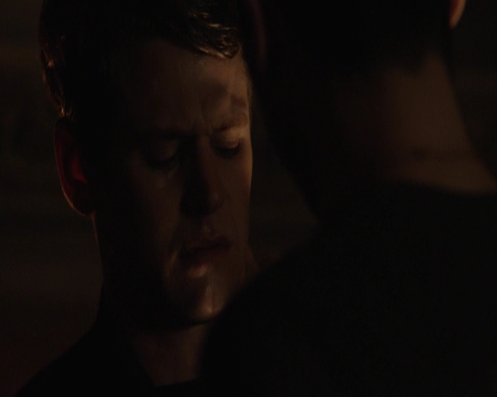 VampireDiariesWorld-dot-nl_7x21RequiemForADream-deletedscenes0083.jpg VampireDiariesWorld-dot-nl_7x21RequiemForADream-deletedscenes0083.jpg