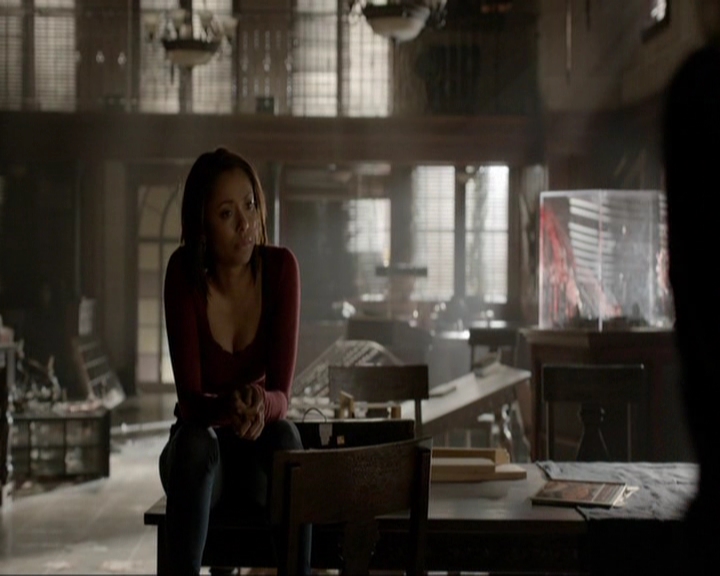 VampireDiariesWorld-dot-nl_7x22GodsAndMonsters2169.jpg VampireDiariesWorld-dot-nl_7x22GodsAndMonsters2169.jpg