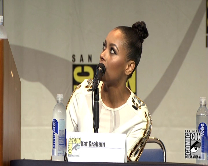 VampireDiariesWorld-dot-nl_S7-dvdextra-2015ComicConPanel0225.jpg VampireDiariesWorld-dot-nl_S7-dvdextra-2015ComicConPanel0225.jpg