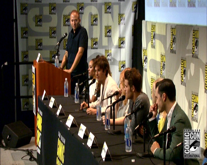 VampireDiariesWorld-dot-nl_S7-dvdextra-2015ComicConPanel0801.jpg VampireDiariesWorld-dot-nl_S7-dvdextra-2015ComicConPanel0801.jpg