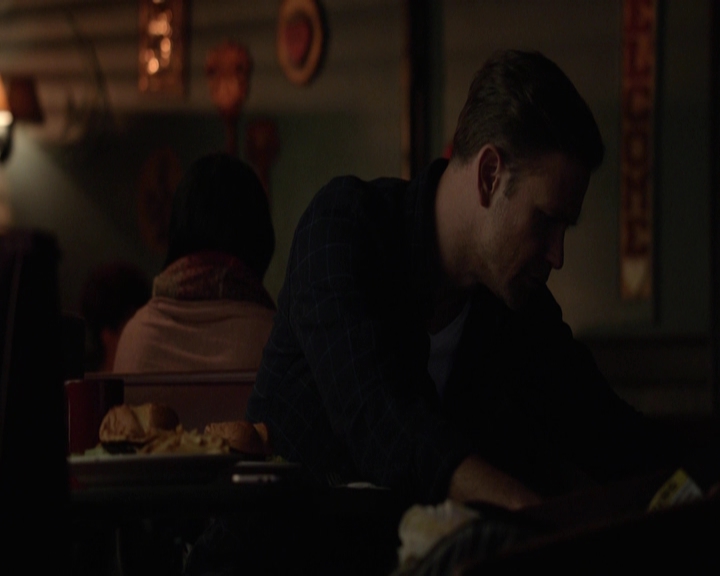VampireDiariesWorld-dot-nl_S7-dvdextra-GAGReel0001.jpg VampireDiariesWorld-dot-nl_S7-dvdextra-GAGReel0001.jpg