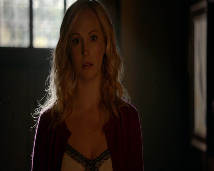 VampireDiaries-dot-nl_VampireDiaries-8x05ComingHomeWasAMistake0189.jpg VampireDiaries-dot-nl_VampireDiaries-8x05ComingHomeWasAMistake0189.jpg