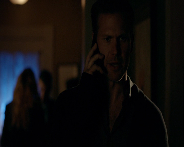 VampireDiaries-dot-nl_VampireDiaries-8x06DetouredOnSomeRandomBackwoodsPathToHell0042.jpg VampireDiaries-dot-nl_VampireDiaries-8x06DetouredOnSomeRandomBackwoodsPathToHell0042.jpg