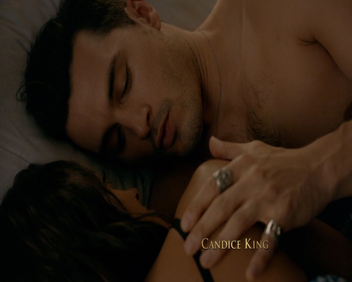 VampireDiaries-dot-nl_VampireDiaries-8x06DetouredOnSomeRandomBackwoodsPathToHell0139.jpg VampireDiaries-dot-nl_VampireDiaries-8x06DetouredOnSomeRandomBackwoodsPathToHell0139.jpg