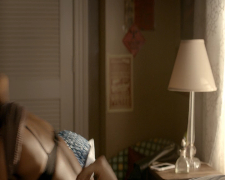 VampireDiaries-dot-nl_VampireDiaries-8x06DetouredOnSomeRandomBackwoodsPathToHell0157.jpg VampireDiaries-dot-nl_VampireDiaries-8x06DetouredOnSomeRandomBackwoodsPathToHell0157.jpg