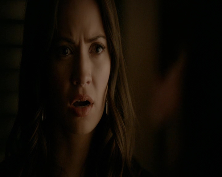 VampireDiaries-dot-nl_VampireDiaries-8x06DetouredOnSomeRandomBackwoodsPathToHell2135.jpg VampireDiaries-dot-nl_VampireDiaries-8x06DetouredOnSomeRandomBackwoodsPathToHell2135.jpg