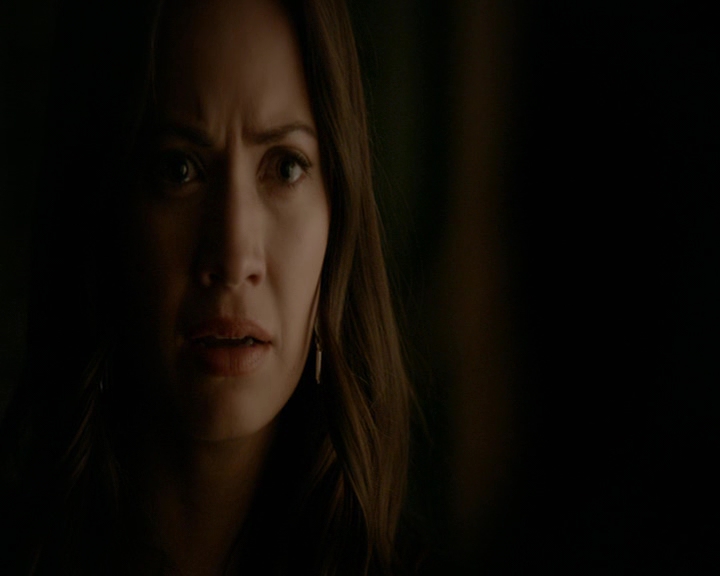 VampireDiaries-dot-nl_VampireDiaries-8x06DetouredOnSomeRandomBackwoodsPathToHell2140.jpg VampireDiaries-dot-nl_VampireDiaries-8x06DetouredOnSomeRandomBackwoodsPathToHell2140.jpg