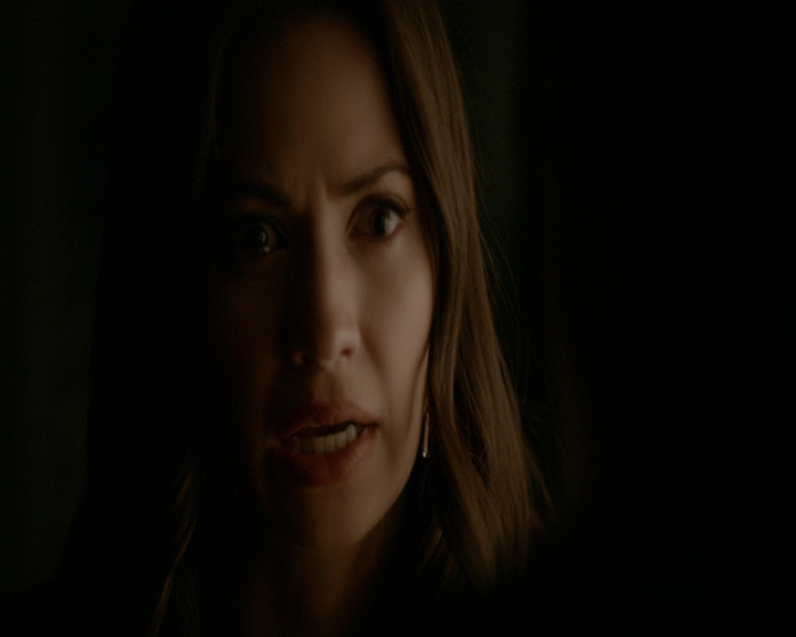 VampireDiaries-dot-nl_VampireDiaries-8x06DetouredOnSomeRandomBackwoodsPathToHell2158.jpg VampireDiaries-dot-nl_VampireDiaries-8x06DetouredOnSomeRandomBackwoodsPathToHell2158.jpg