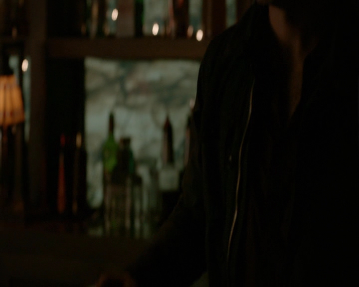 VampireDiaries-dot-nl_VampireDiaries-8x06DetouredOnSomeRandomBackwoodsPathToHell2286.jpg VampireDiaries-dot-nl_VampireDiaries-8x06DetouredOnSomeRandomBackwoodsPathToHell2286.jpg