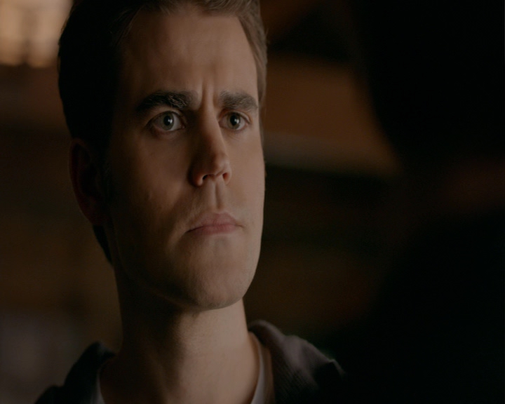 VampireDiaries-dot-nl_VampireDiaries-8x14ItsBeenAHellOfARide0202.jpg