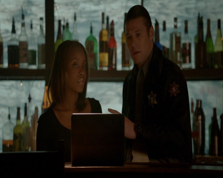 VampireDiaries-dot-nl_VampireDiaries-8x15WerePlanningAJuneWedding0077.jpg