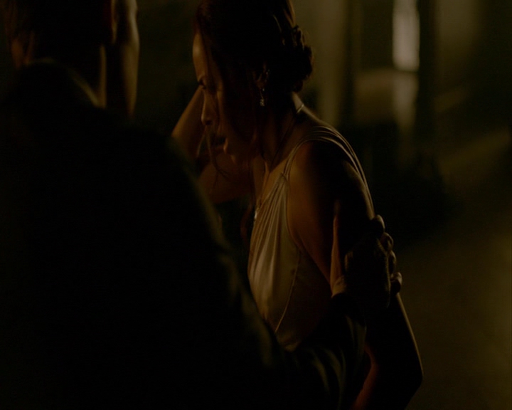 VampireDiaries-dot-nl_VampireDiaries-8x15WerePlanningAJuneWedding2289.jpg
