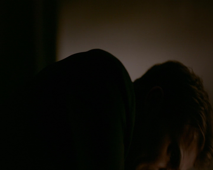 VampireDiaries-dot-nl_VampireDiaries-8x16IWasFeelingEpic0019.jpg