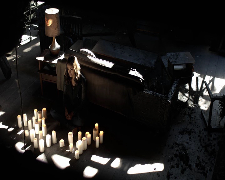VampireDiaries-dot-nl_VampireDiaries-8x13TheLiesWillCatchUpToYou-deletedscene0036.jpg VampireDiaries-dot-nl_VampireDiaries-8x13TheLiesWillCatchUpToYou-deletedscene0036.jpg